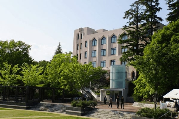 Osaka University từ xưa đến nay luôn duy trì chất lượng đào tạo giáo dục hàng đầu