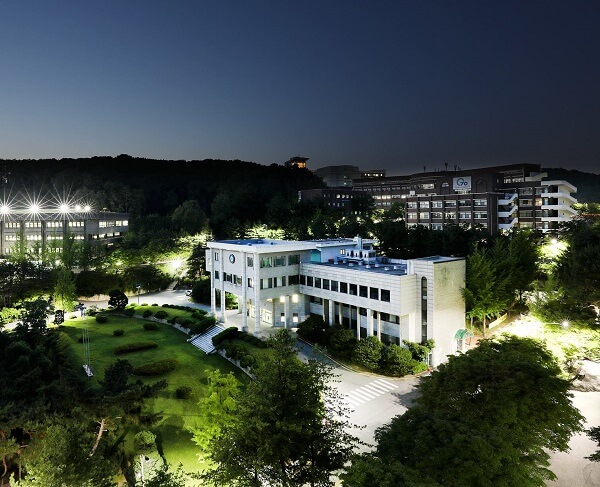 Trường đại học Kangnam Hàn Quốc lung linh khi đêm về