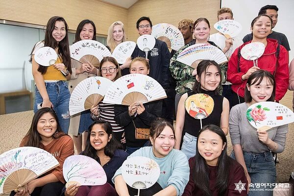 Du học sinh trải nghiệm văn hóa Hàn Quốc tại Sookmyung Women’s University