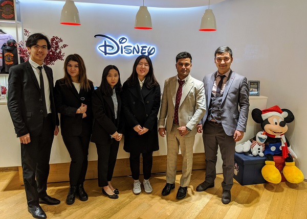6 sinh viên xuất sắc được tham gia Disney College Program