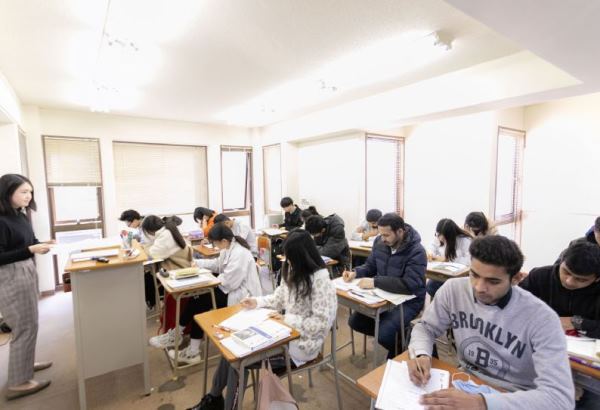 Một giờ học tại ARMS Japanese Language School