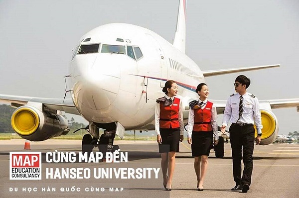 Sinh viên đại học Hanseo - trường gần sân bay sở hữu sân bay riêng