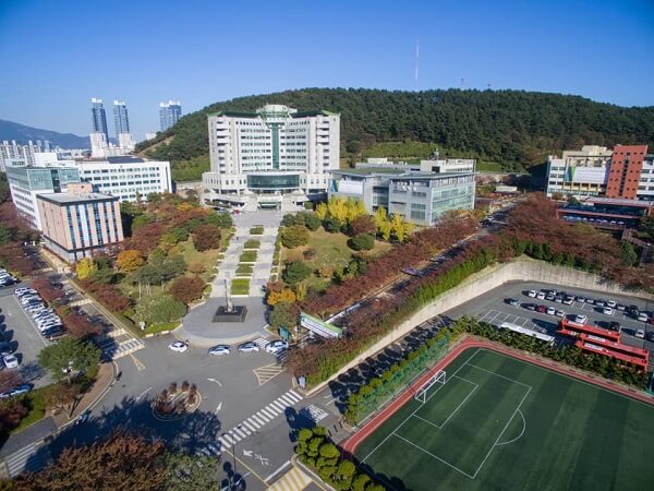 Toàn cảnh trường đại học Tongmyong Hàn Quốc