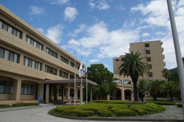 Cơ sở chính của Đại học Giáo dục Naruto
