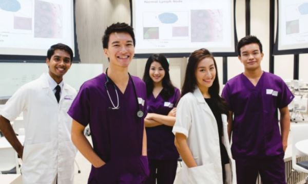 Lee Kong Chian School of Medicine là 1 trong 3 trường y hàng đầu