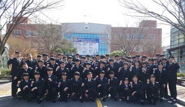 Cùng tham khảo thông tin chi tiết về cao đẳng Tỉnh Gyeongbuk nhé!
