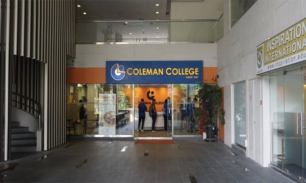 Coleman College hơn 34 năm đào tạo