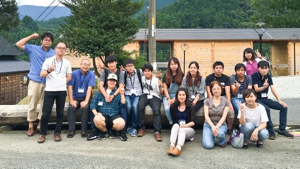 Sinh viên đại học Okayama Shoka tham gia hoạt động ngoại khóa