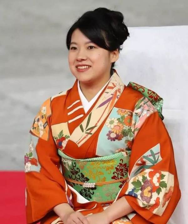 Cựu thành viên của Hoàng gia Nhật Bản Moriya Ayako