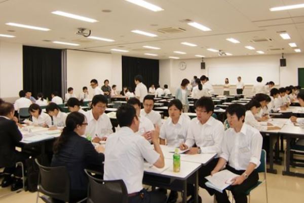 Định hướng việc làm tương lai dành cho sinh viên đại học Shijonawate Gakuen