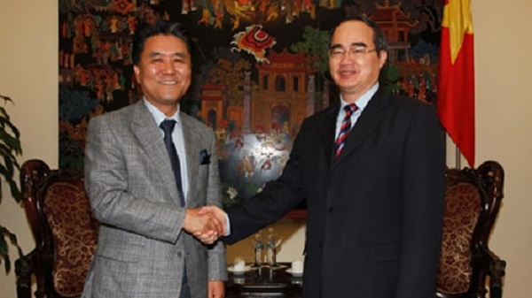Hiệu trưởng ĐH Taekyeung gặp gỡ Phó thủ tướng Nguyễn Thiện Nhân tháng 4/2014