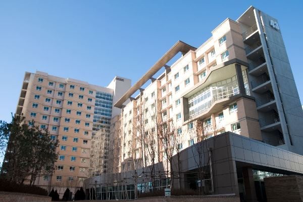 Khu ký túc tá Sung Lim