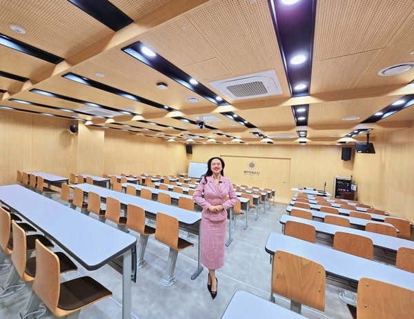 Myongji University đã công bố chiến lược phát triển “MJU2025 3.0” với mục tiêu lọt vào top 10 đại học hàng đầu Hàn Quốc vào năm 2025