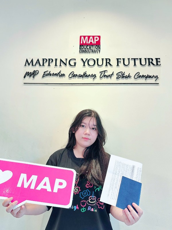 Bạn Trần Thị Xuân Mai nhận visa đến Sungshin Women's University