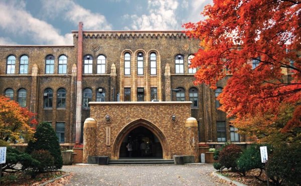 Điều kiện vào trường đại học Hokkaido Nhật Bản sẽ không hề đơn giản đối với sinh viên quốc tế