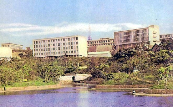Trường đại học Ryukyus vào những năm 1960