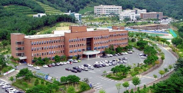 Khuôn viên nhìn từ trên cao của Uiduk University