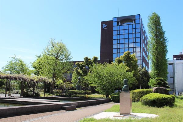 Asahi University với hơn 50 năm hoạt động