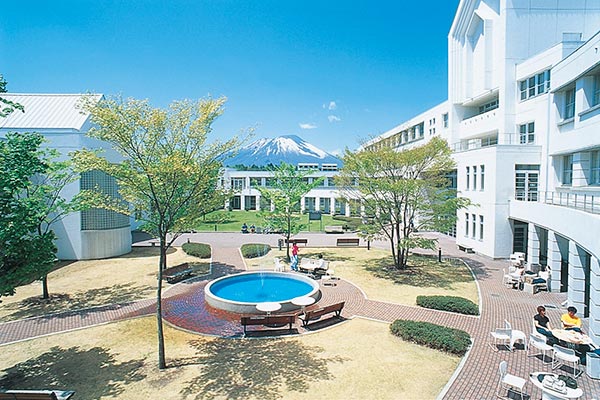 Morioka University với hơn hơn 71 năm hoạt động