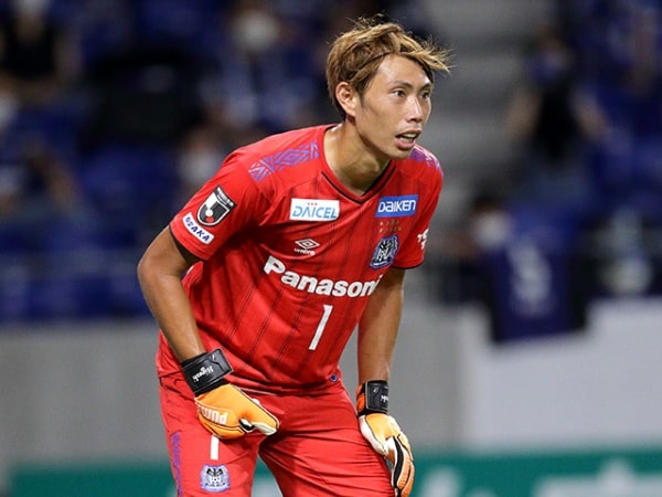 Cầu thủ bóng đá Higashiguchi Masaaki