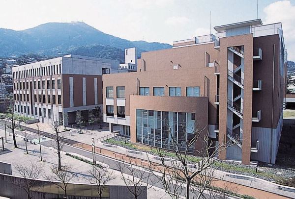 Cơ sở chính tại Kitakyushu