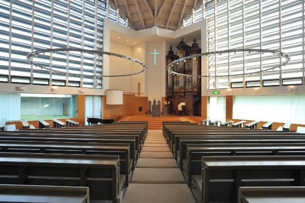 Tokyo Christian University là trường thần học duy nhất được MEXT công nhận