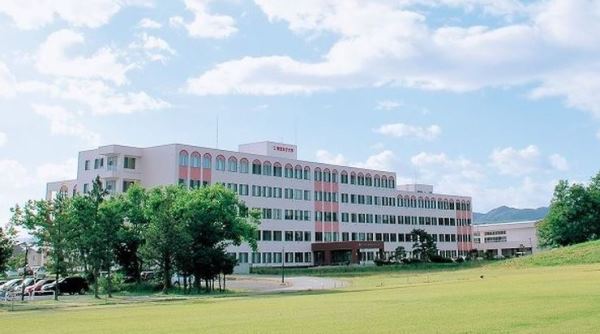 Cơ sở chính tại Hirosaki