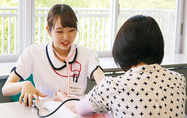 Yokohama Soei University nổi bật với ngành điều dưỡng
