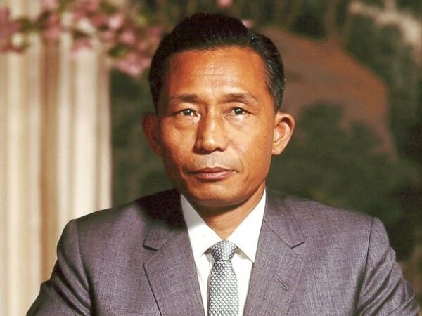 Tổng thống Park Chung Hee (1917-1979)