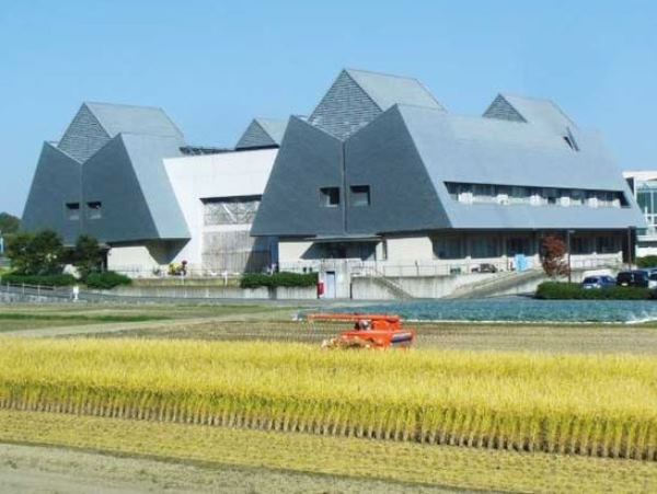Cơ sở Seika với khu trang trại tổng hợp thuộc đại học Tỉnh Kyoto